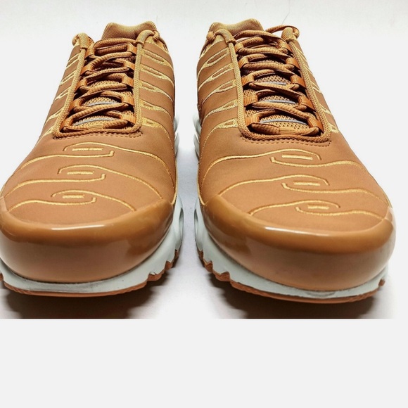 Nike air max plus wheat size 8.5m 10w NWT no box